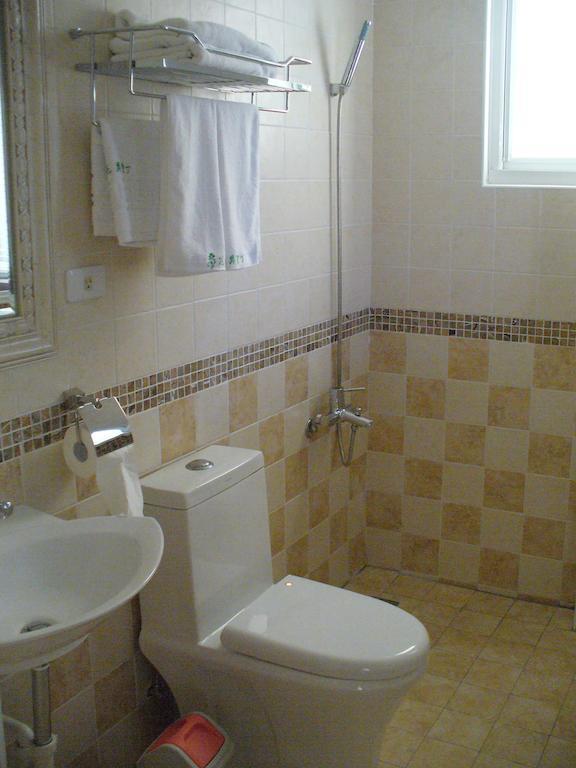 Alongs Garden Bed and Breakfast Heng-ch'un Kamer foto